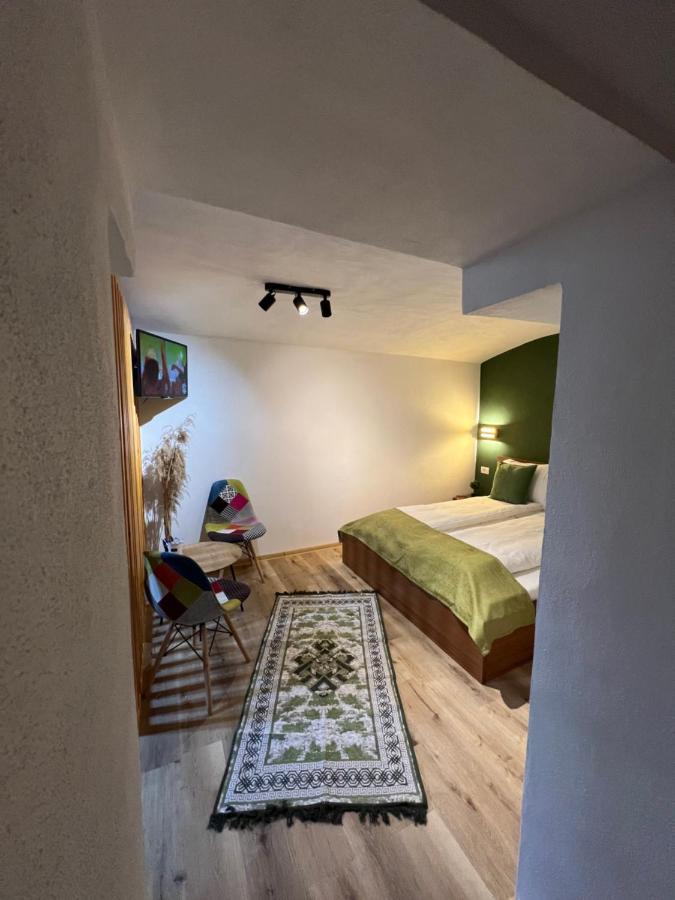 Timhouse Hotell Timişoara Eksteriør bilde