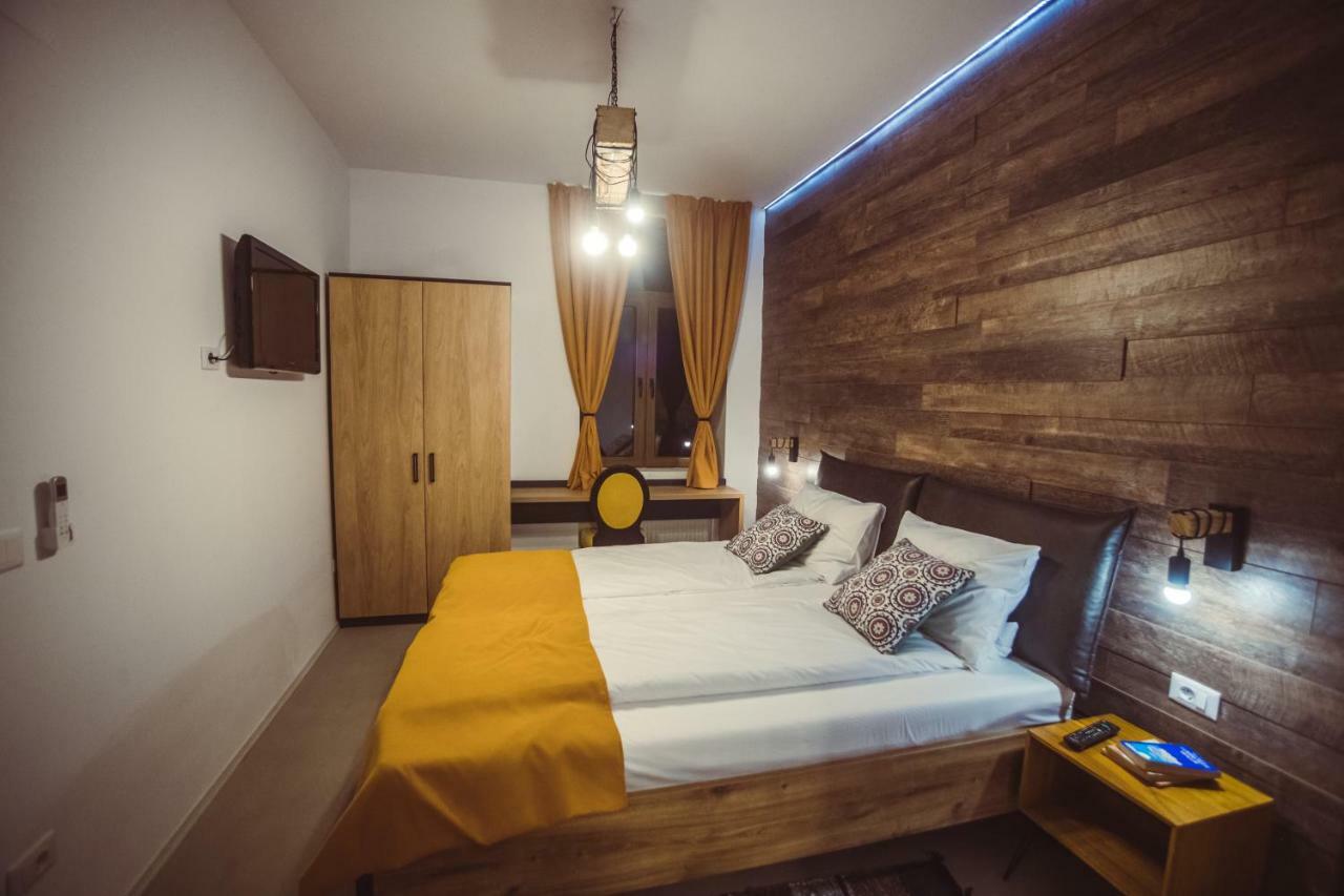 Timhouse Hotell Timişoara Eksteriør bilde