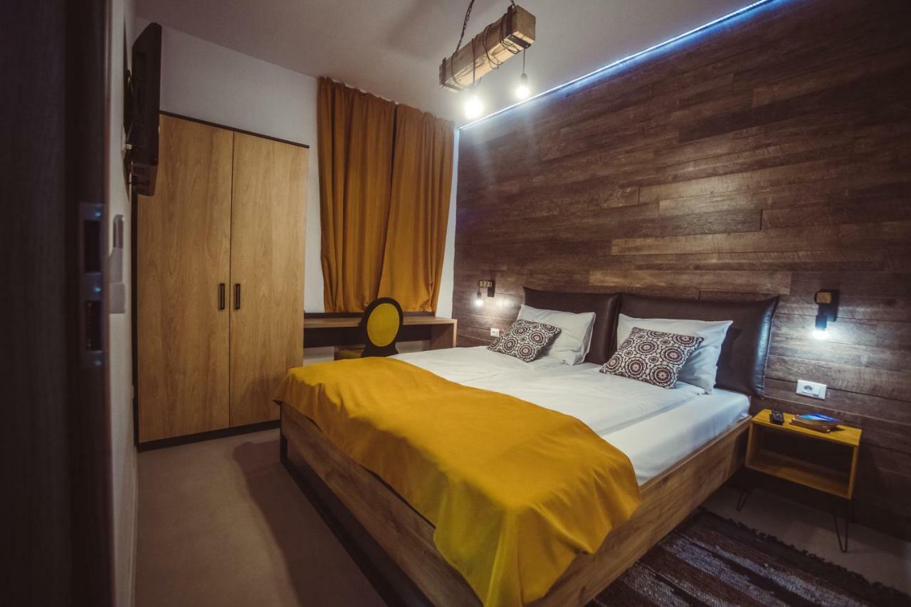 Timhouse Hotell Timişoara Eksteriør bilde