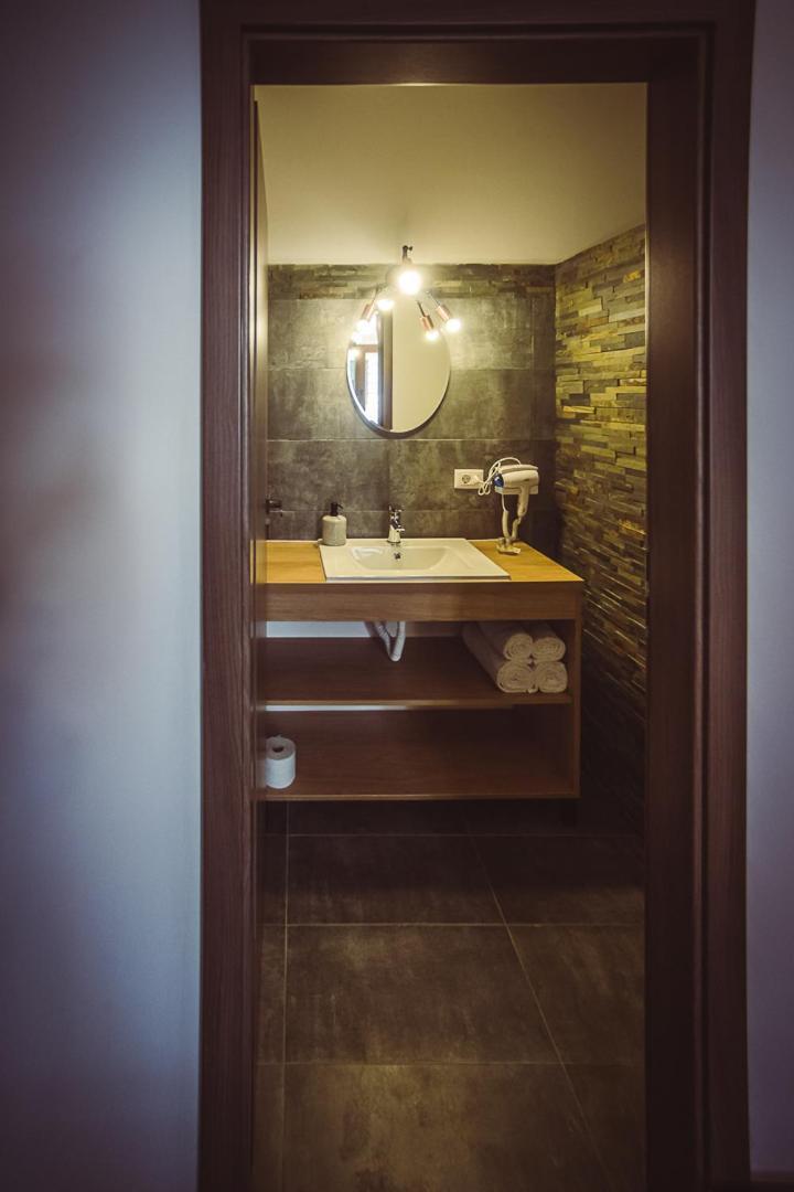 Timhouse Hotell Timişoara Eksteriør bilde