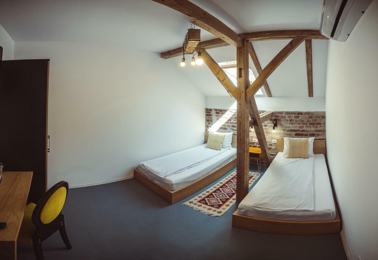 Timhouse Hotell Timişoara Eksteriør bilde